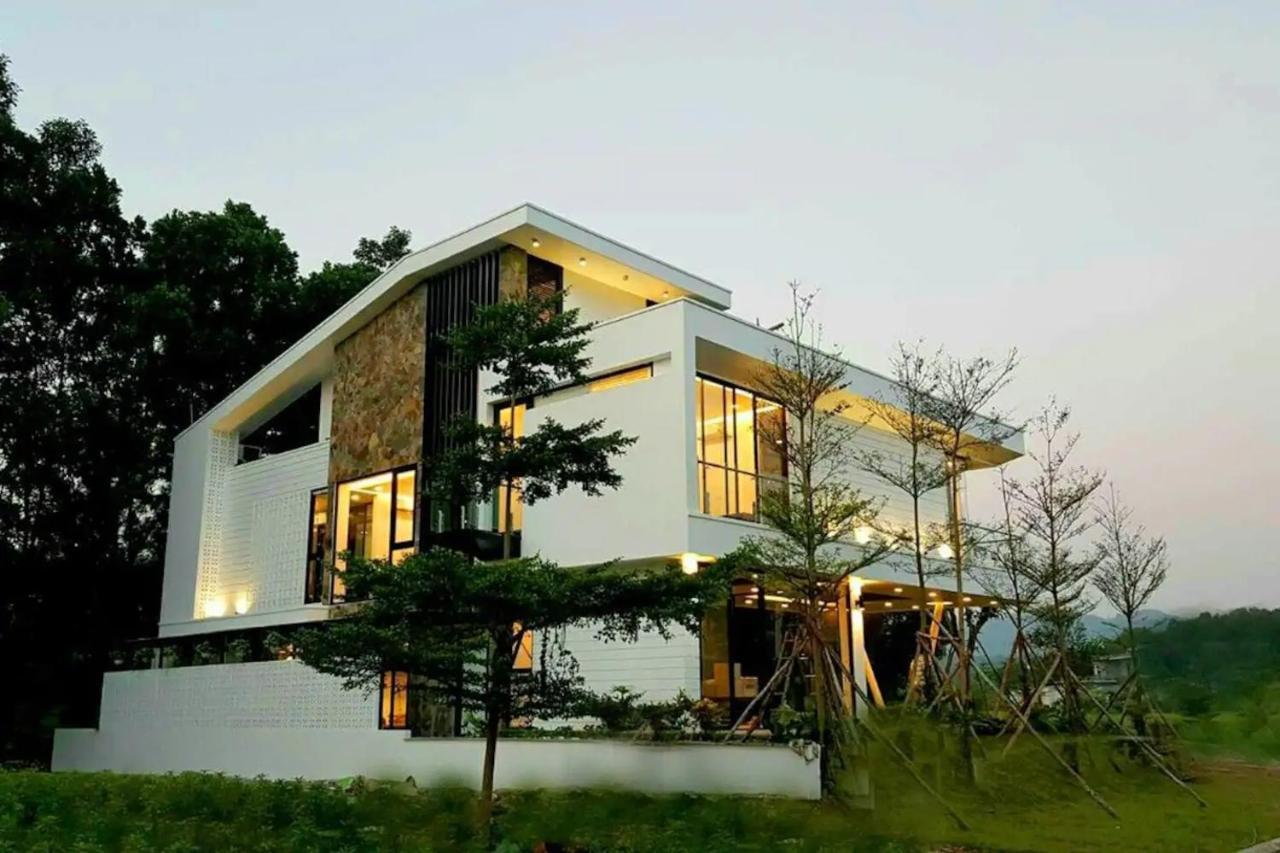 Flamingo Dai Lai Resort - By Bay Luxury Vinh Yen Экстерьер фото